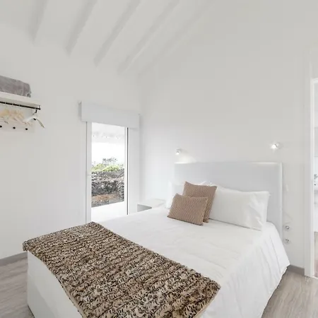 Insula Vinus Appartement Madalena (Azores)